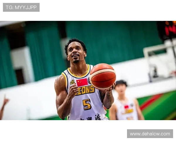 广厦收官三连胜 巴里布朗30分引领胜利